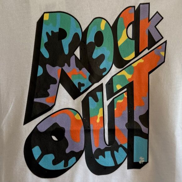 NWT Stella McCartney Kids White Organic Rock Out T-Shirt. Size 4 - Picture 3 of 7